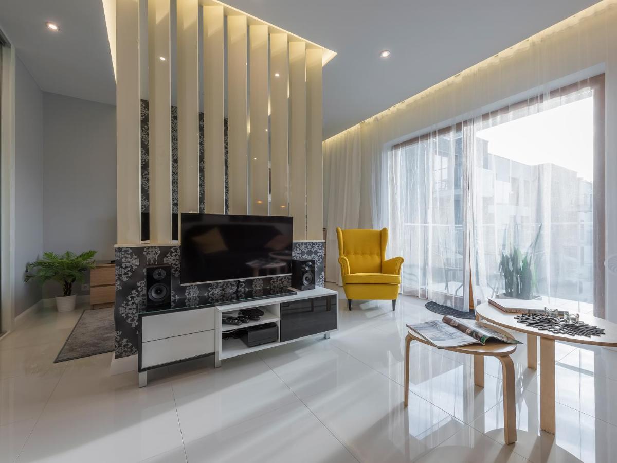 Black Pearl Apartment Краков Экстерьер фото